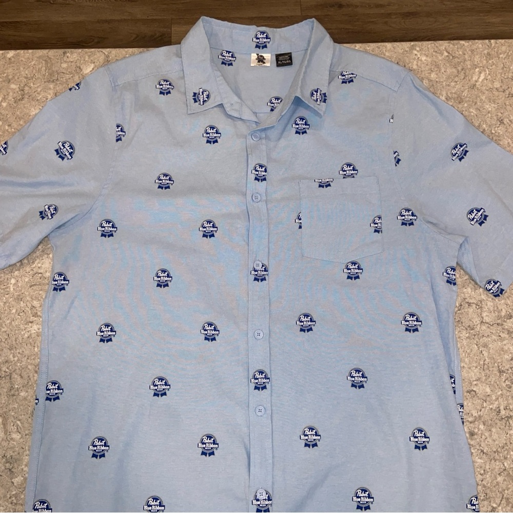 Pabst Blue Ribbon PBR Light Blue Men's Short Sleeve Button Down Shirt-XL - Picture 2 of 7